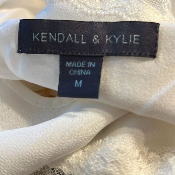 Kendall & Kylie White Lace Side Zip Crop Top Medium - Picture 6 of 6